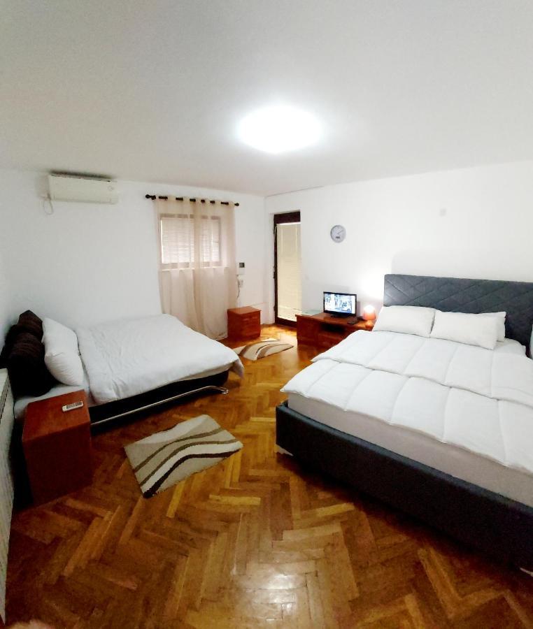 Bravo Apartmani Budva Buitenkant foto