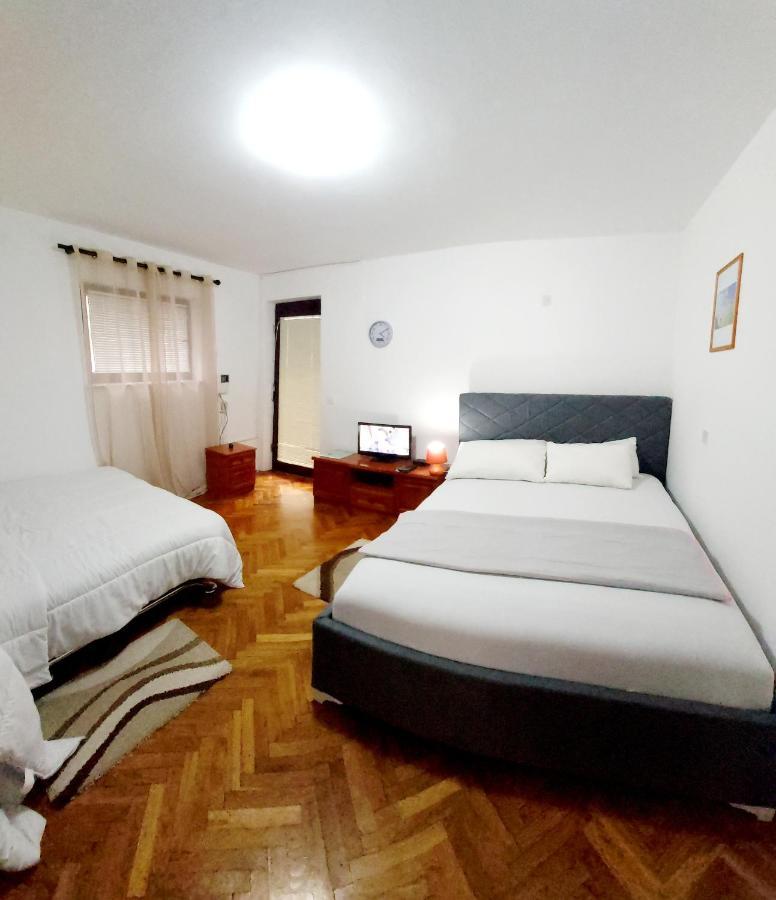 Bravo Apartmani Budva Buitenkant foto